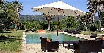 Le Clos Des Vignes Hotel *